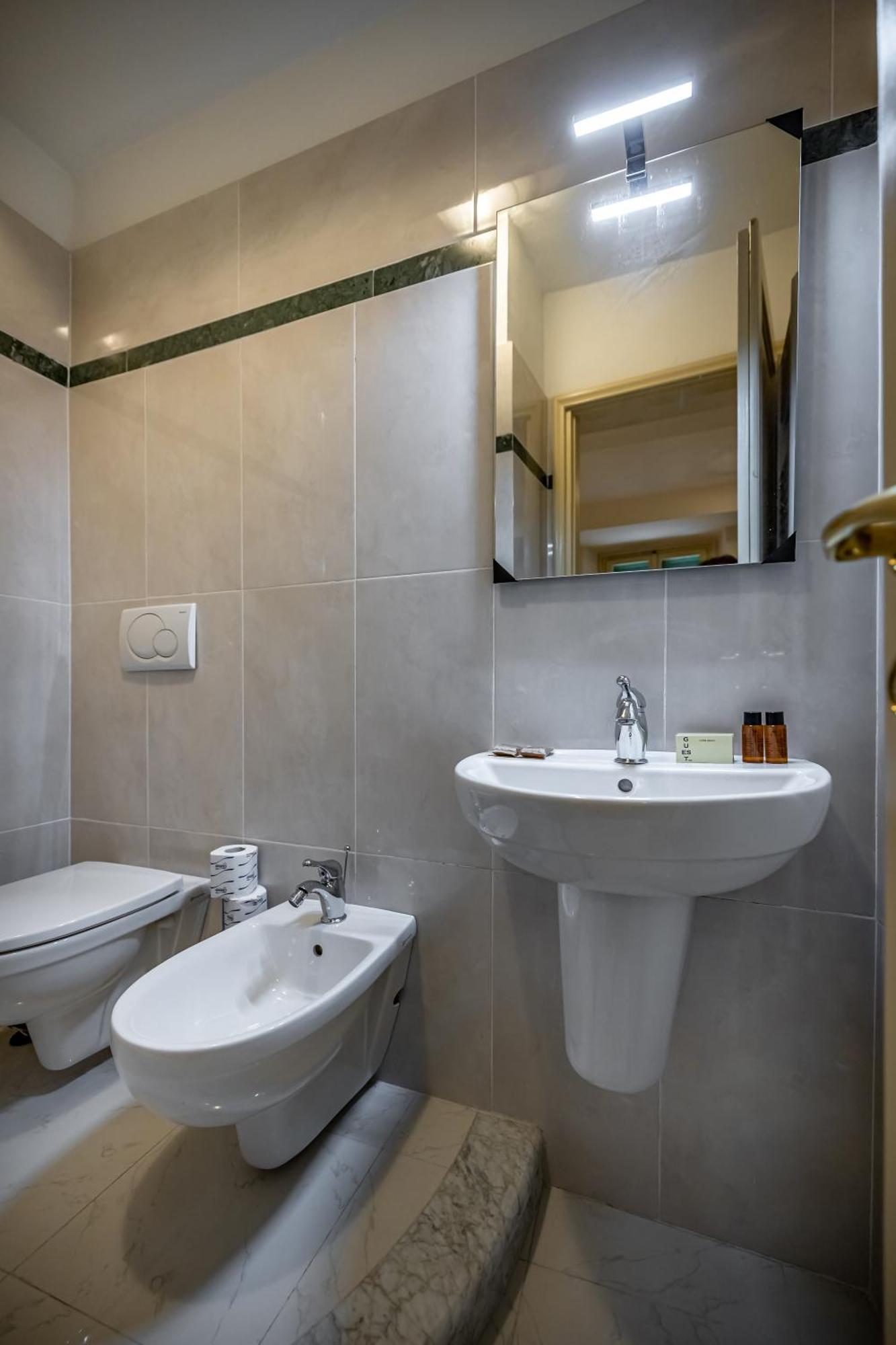 Yid Agnolo Three Bedroom Apartment In Florença Exterior foto